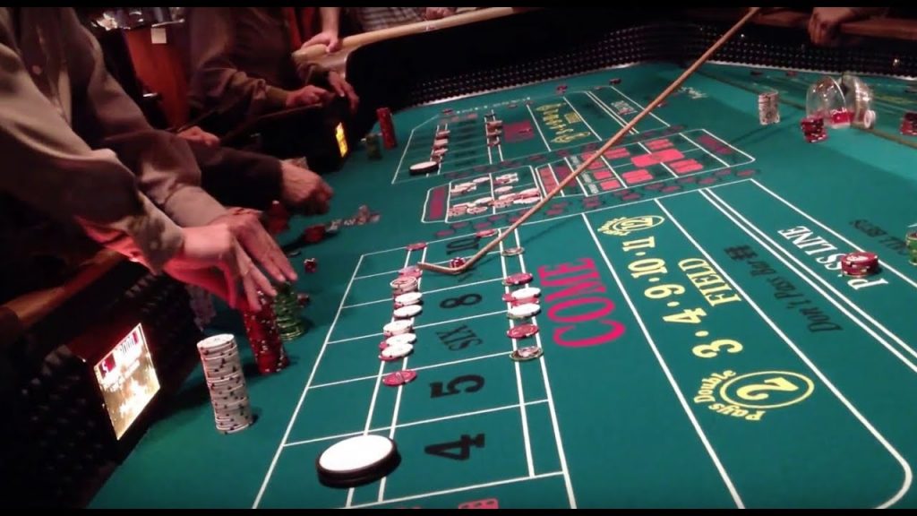 live craps casino